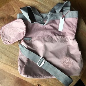 Manduka Be Series Tote